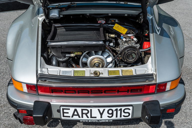 Porsche 911 Turbo 3.3