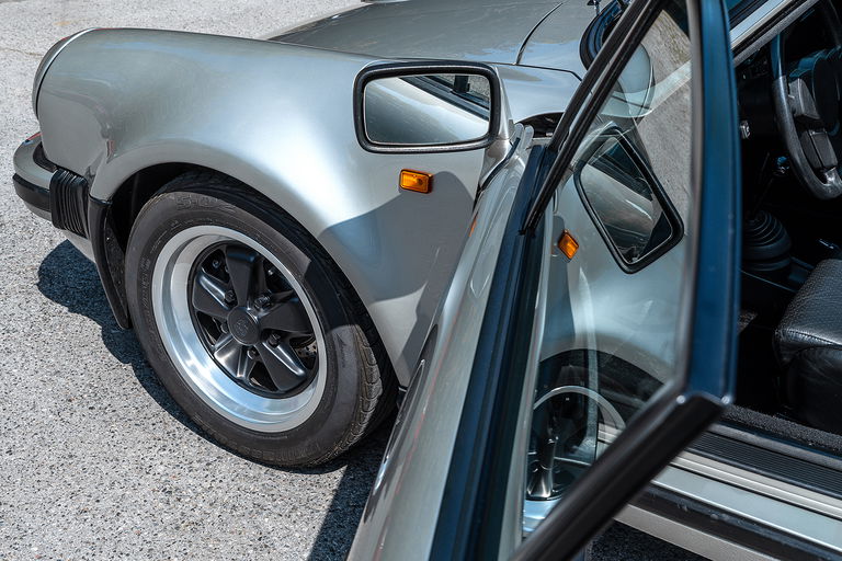 Porsche 911 Turbo 3.3