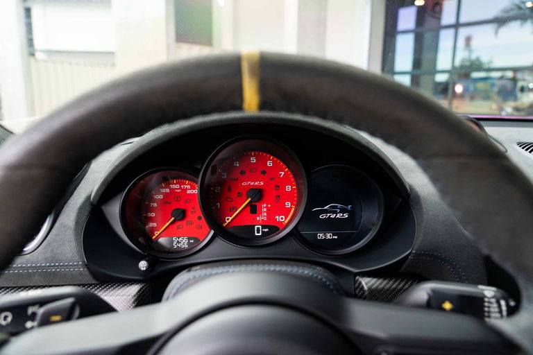 Porsche 718 Cayman GT4 RS