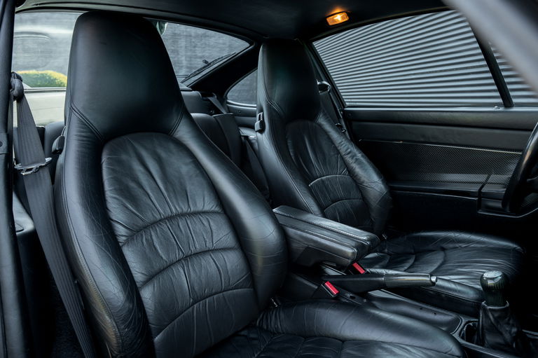 Porsche 993 Carrera 4S