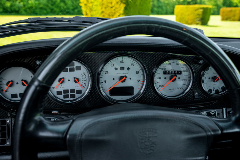 Porsche 993 Carrera 4S