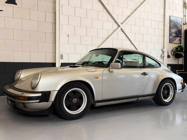 Porsche 911 Carrera 3.2