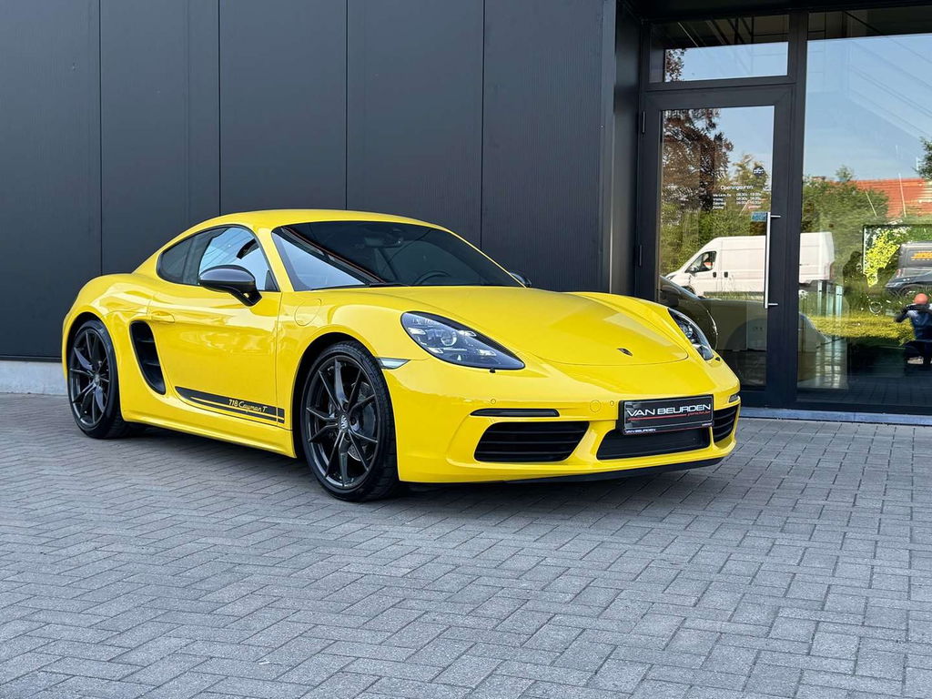Porsche 718 Cayman T