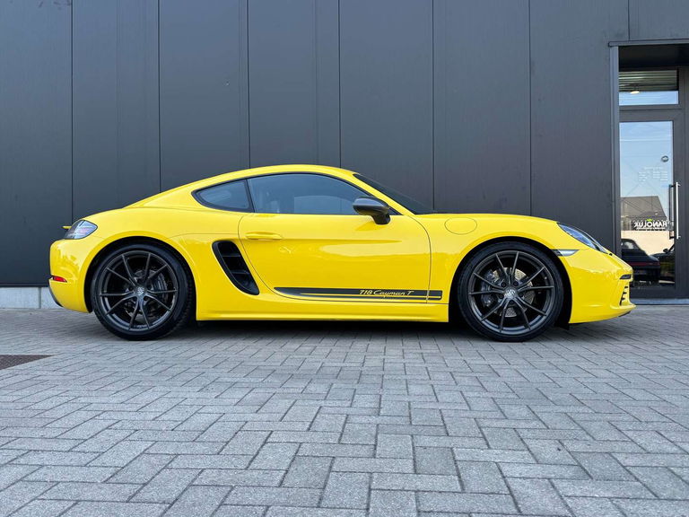 Porsche 718 Cayman T