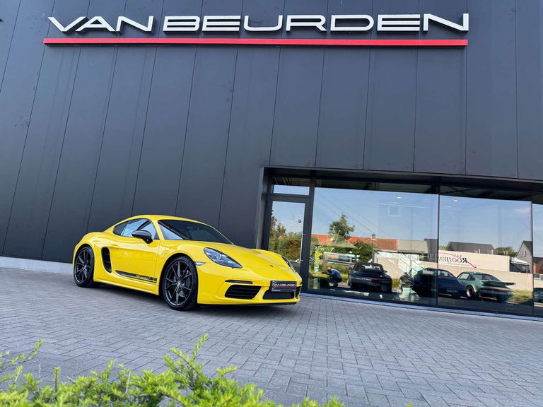 Porsche 718 Cayman T