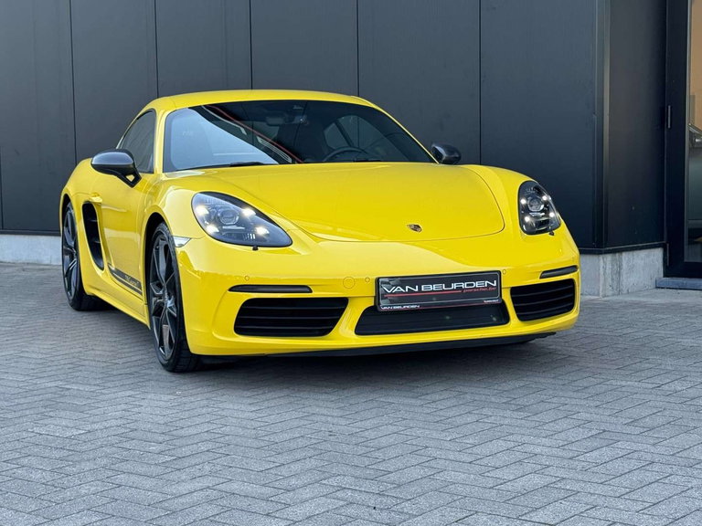 Porsche 718 Cayman T