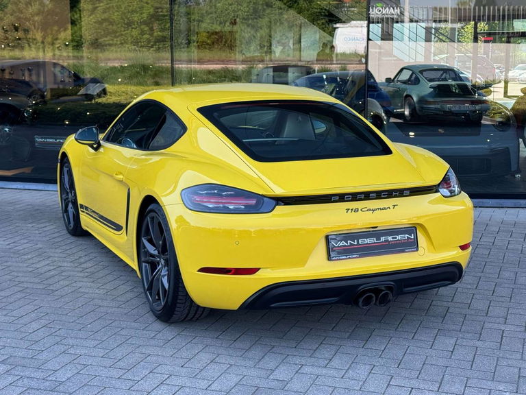 Porsche 718 Cayman T