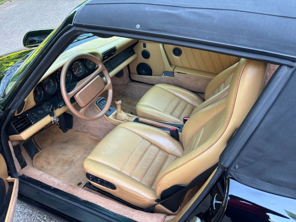 Porsche 964 Carrera 2