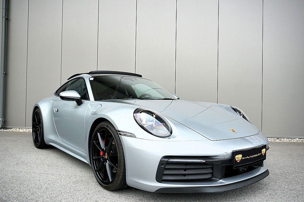 Porsche 992 Carrera S