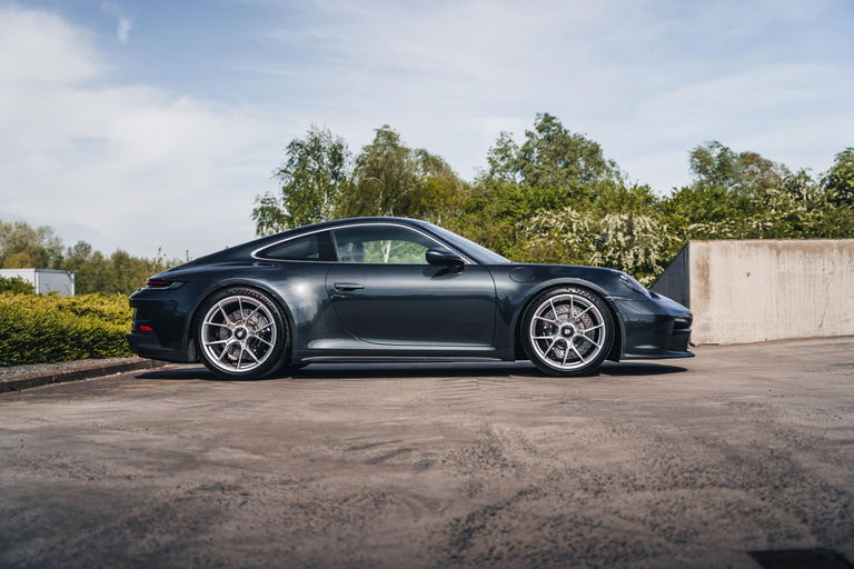 Porsche 992 GT3 Touring