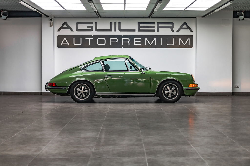 Porsche 911 T (US)