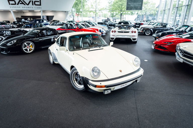 Porsche 911 Turbo 3.3