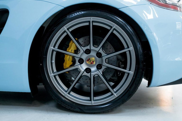 Porsche 981 Boxster Spyder