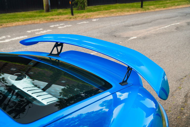 Porsche 718 Cayman GT4