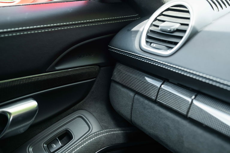 Porsche 718 Cayman GTS 4.0