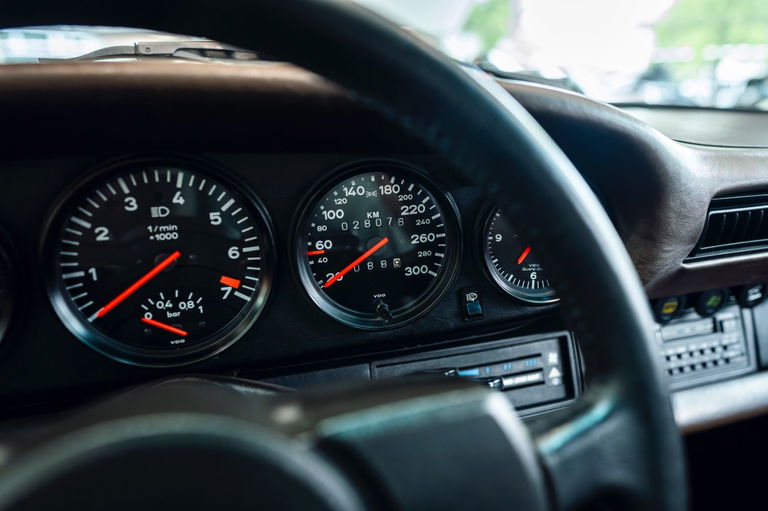 Porsche 911 Turbo 3.3