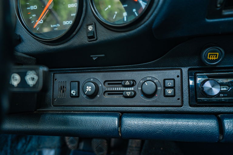 Porsche 964 Carrera 2