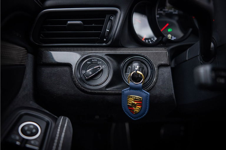 Porsche 991.2 Carrera GTS