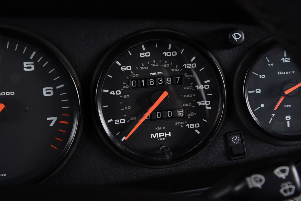 Porsche 993 Carrera 4S