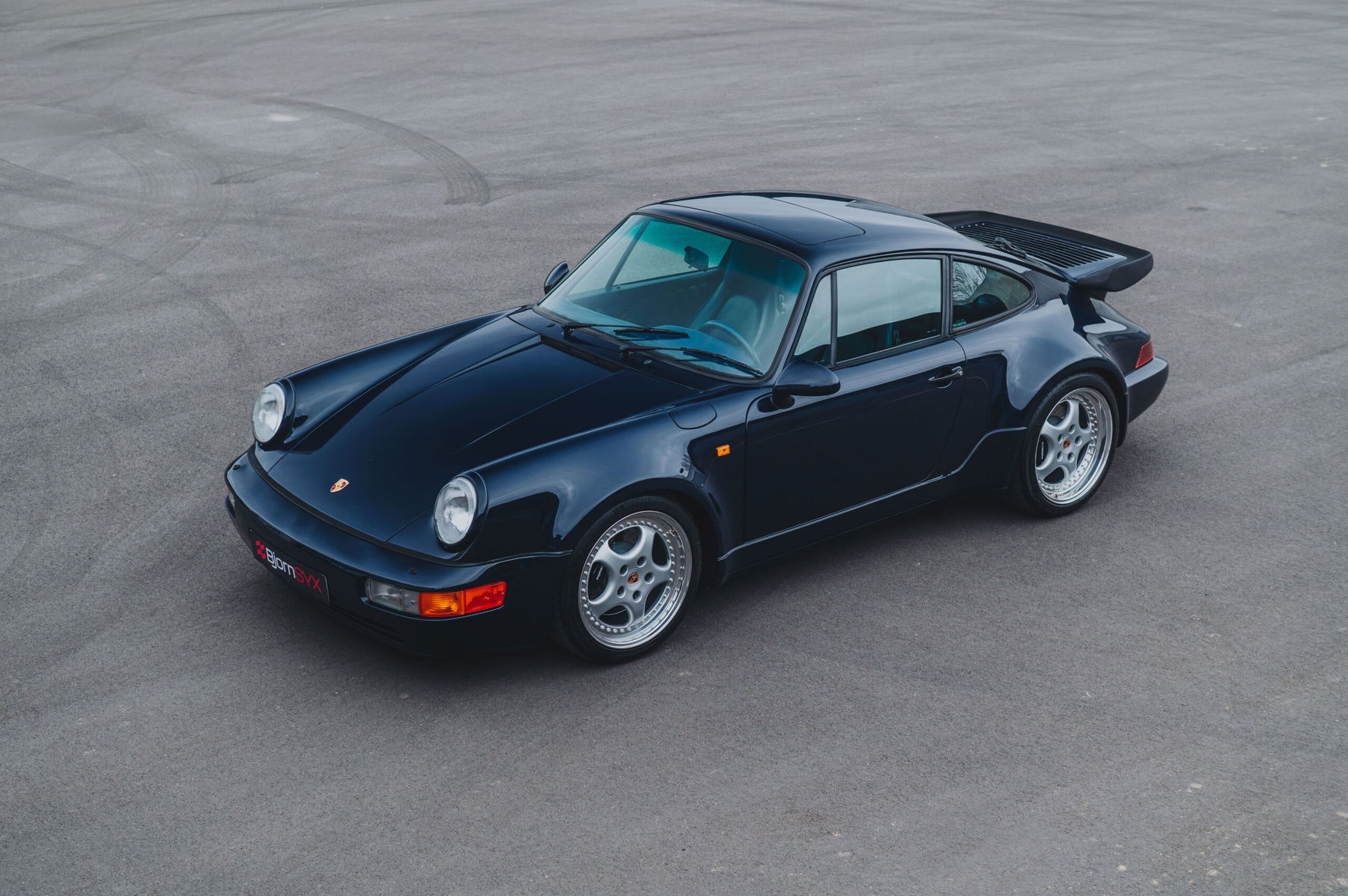 バースト 1991 Porsche 964 Sunburst Widebody Walkaround and Amazing