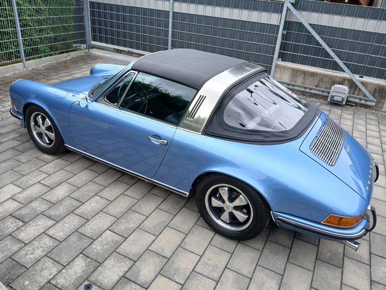 Porsche 911 E