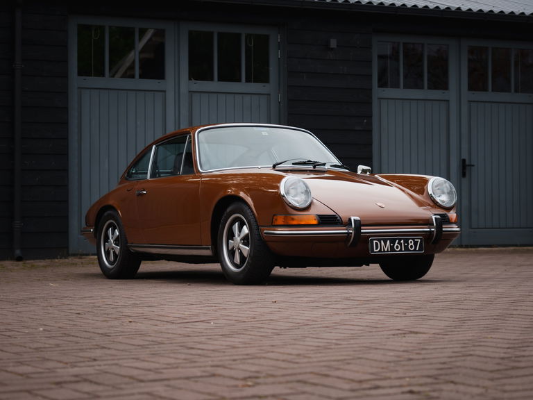 Porsche 911 T