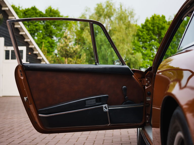 Porsche 911 T