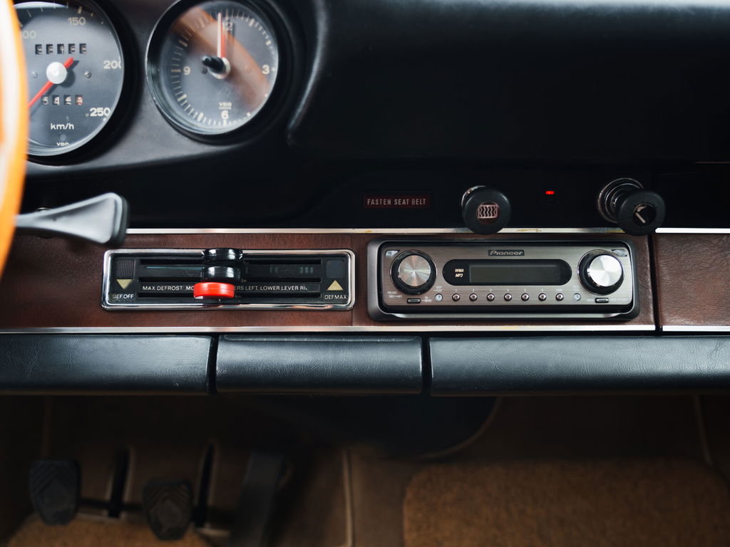 Porsche 911 T