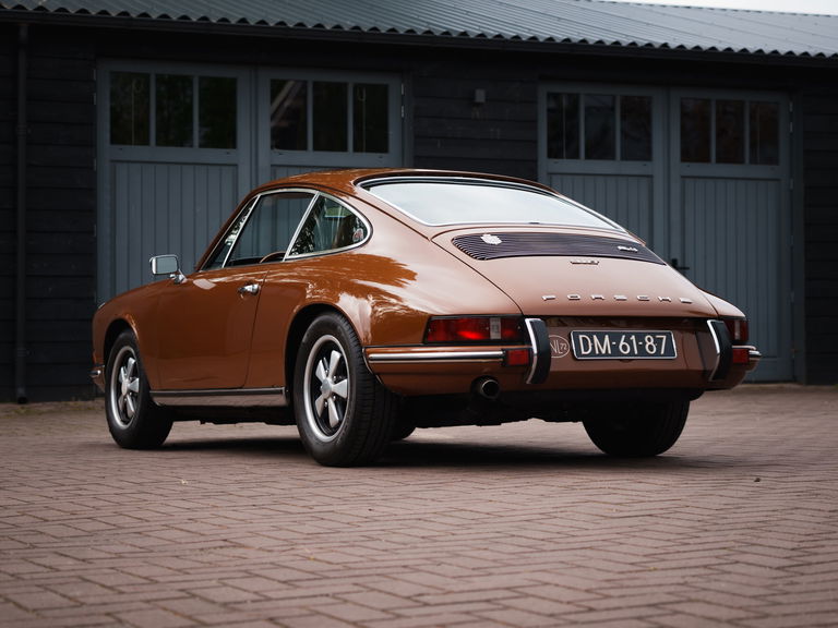 Porsche 911 T