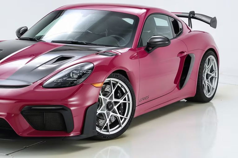 Porsche 718 Cayman GT4 RS