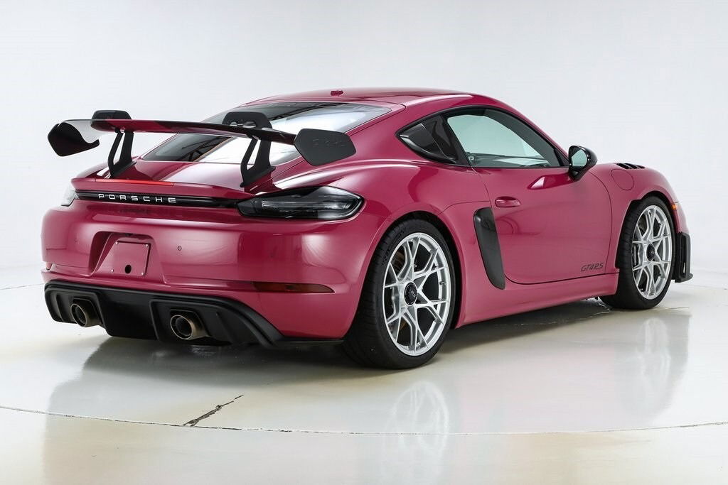 Porsche 718 Cayman GT4 RS