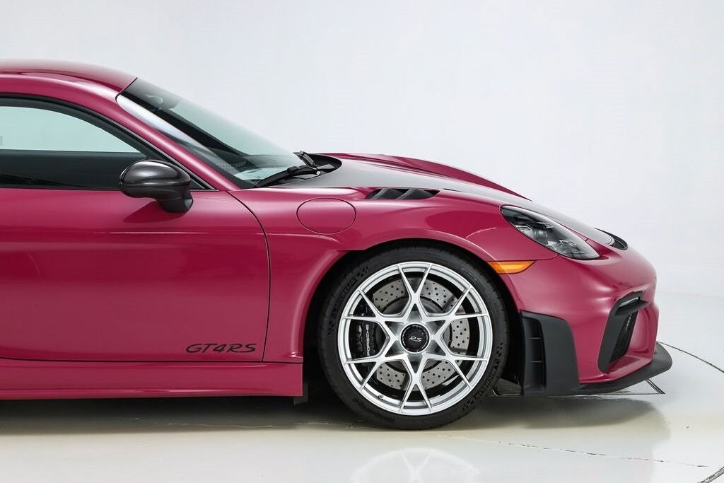 Porsche 718 Cayman GT4 RS