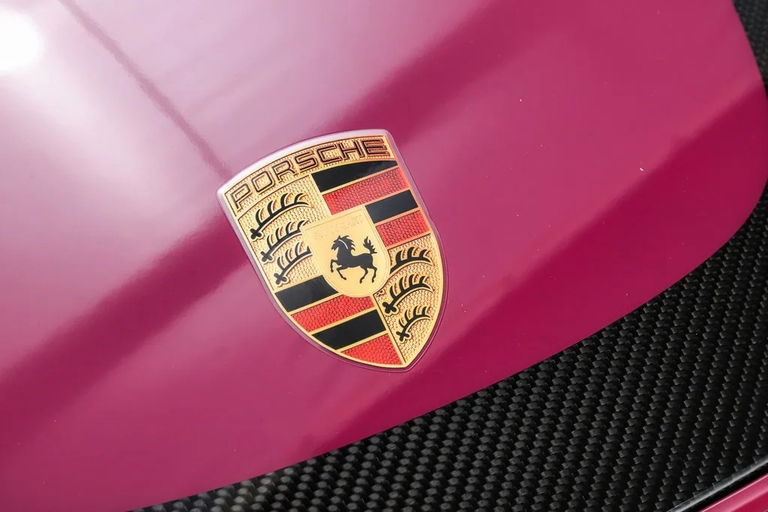 Porsche 718 Cayman GT4 RS