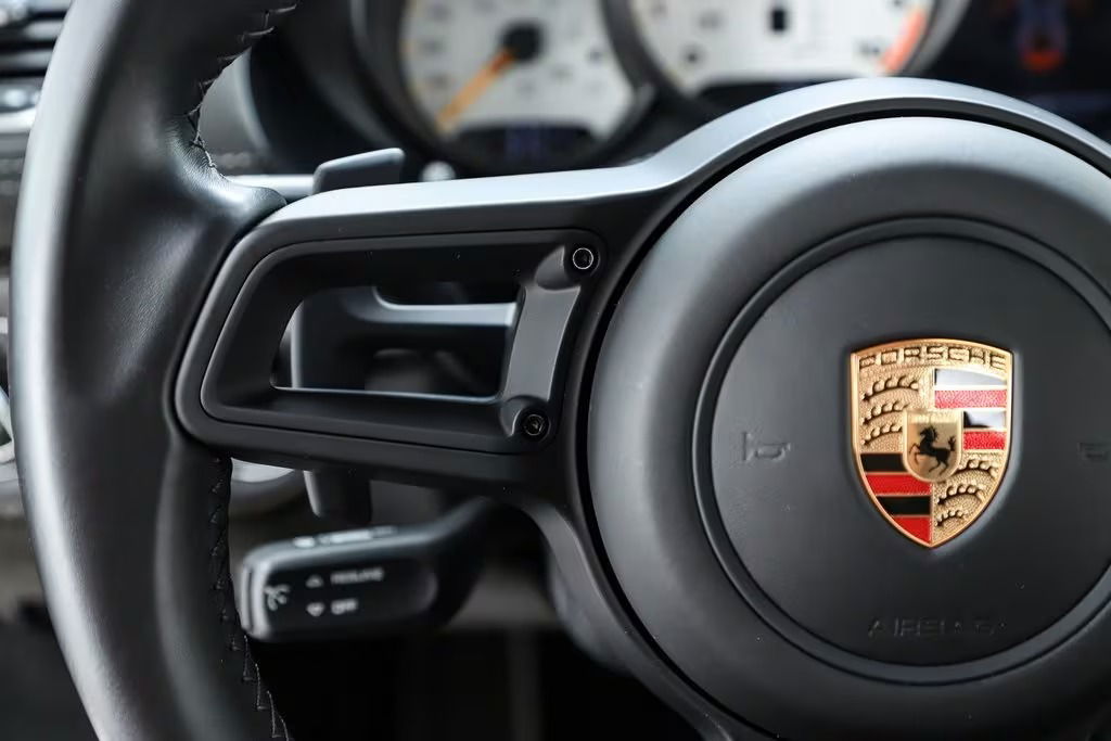 Porsche 718 Cayman GT4 RS