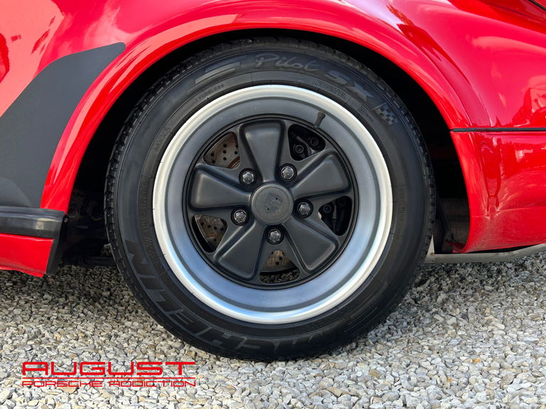 Porsche 911 Carrera 3.2 WTL