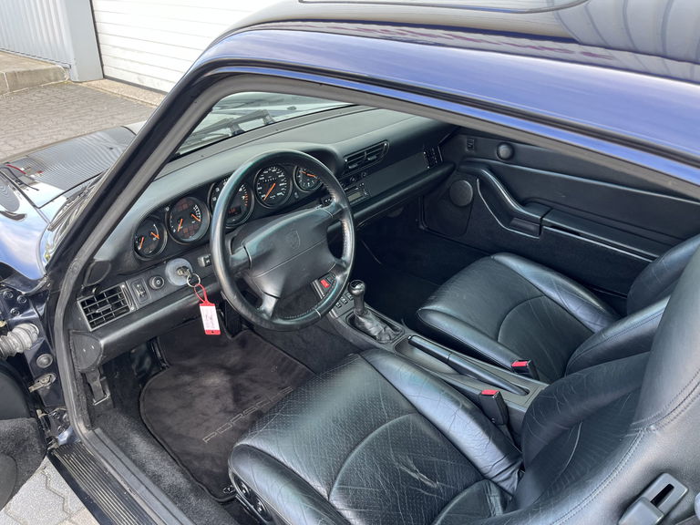 Porsche 993 Carrera