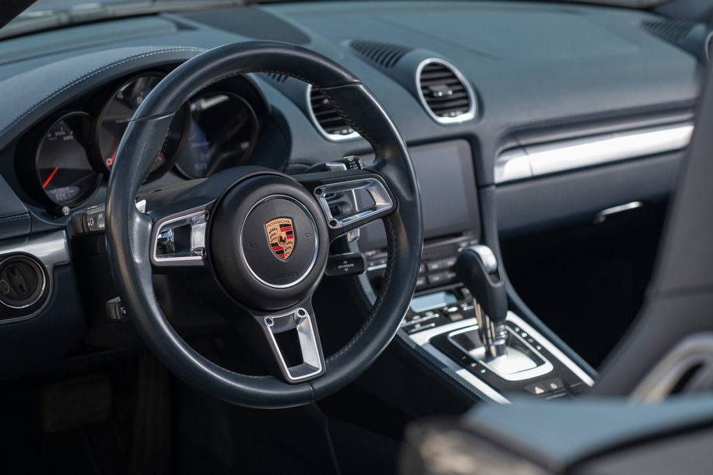Porsche 718 Boxster