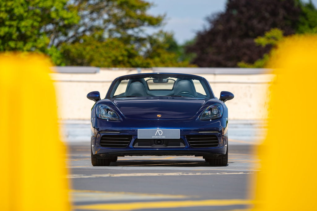 Porsche 718 Boxster