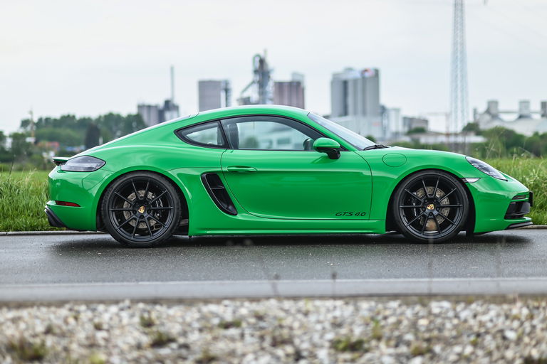 Porsche 718 Cayman GTS 4.0