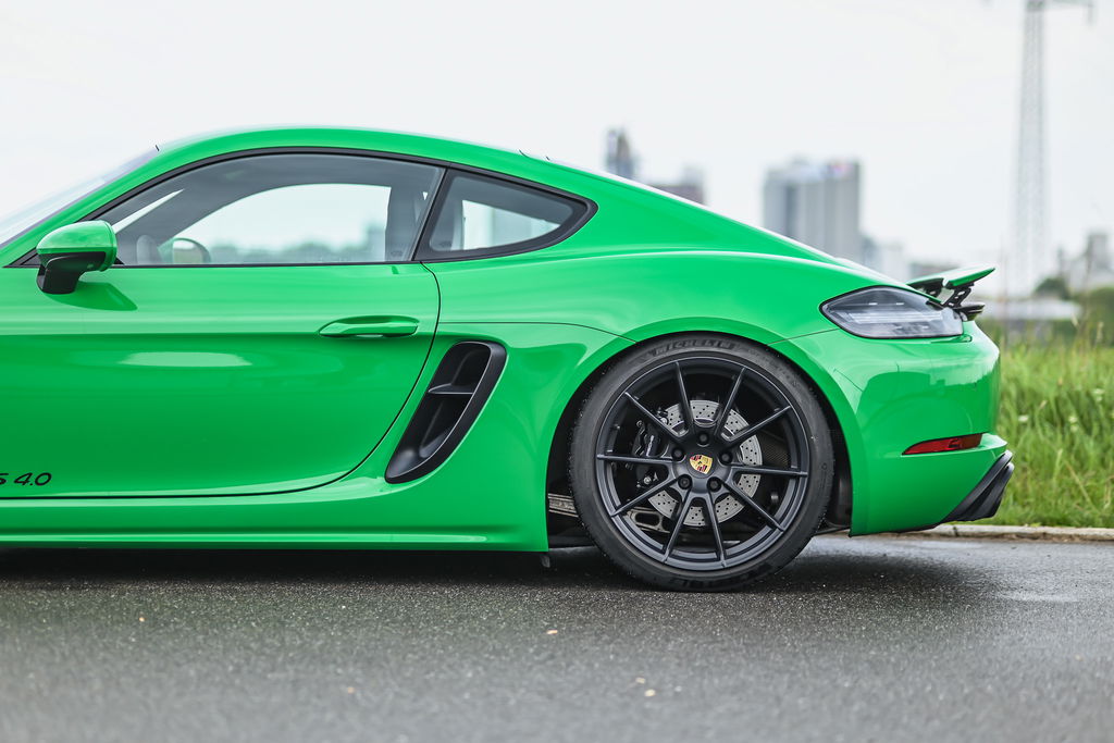 Porsche 718 Cayman GTS 4.0