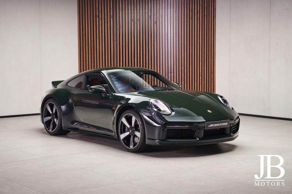 Porsche 992 Sport Classic