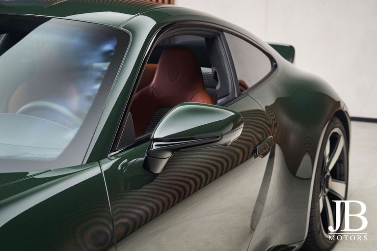 Porsche 992 Sport Classic