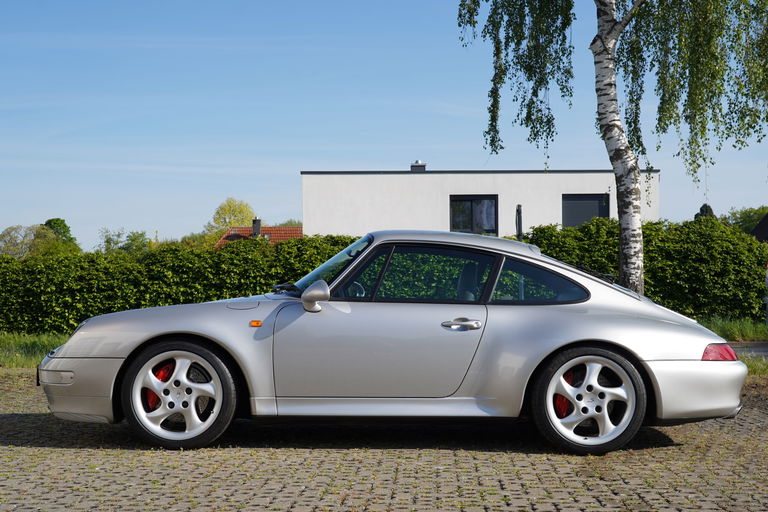 Porsche 993 Carrera 4S