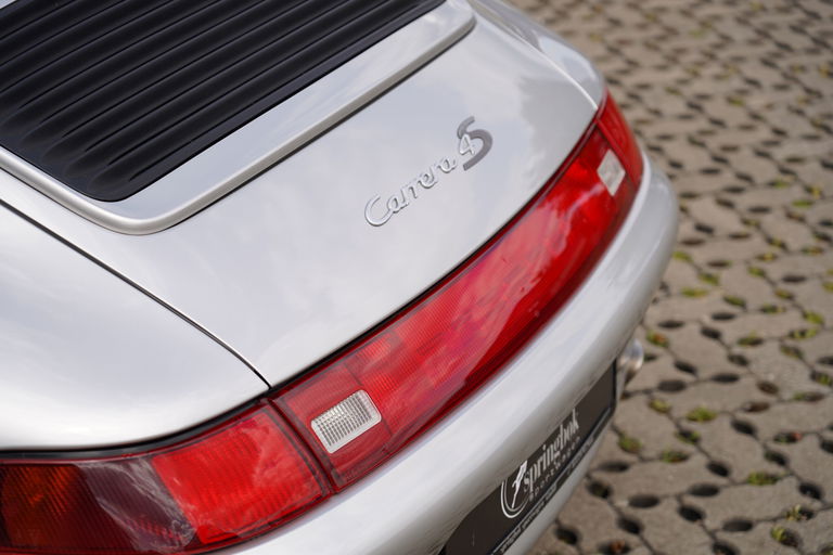 Porsche 993 Carrera 4S