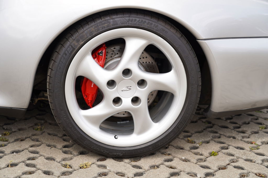 Porsche 993 Carrera 4S