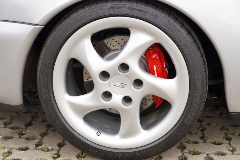 Porsche 993 Carrera 4S