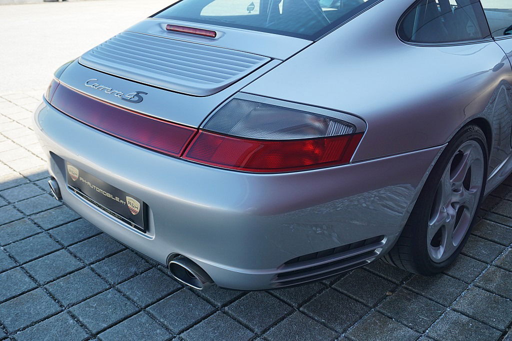 Porsche 996 Carrera 4S