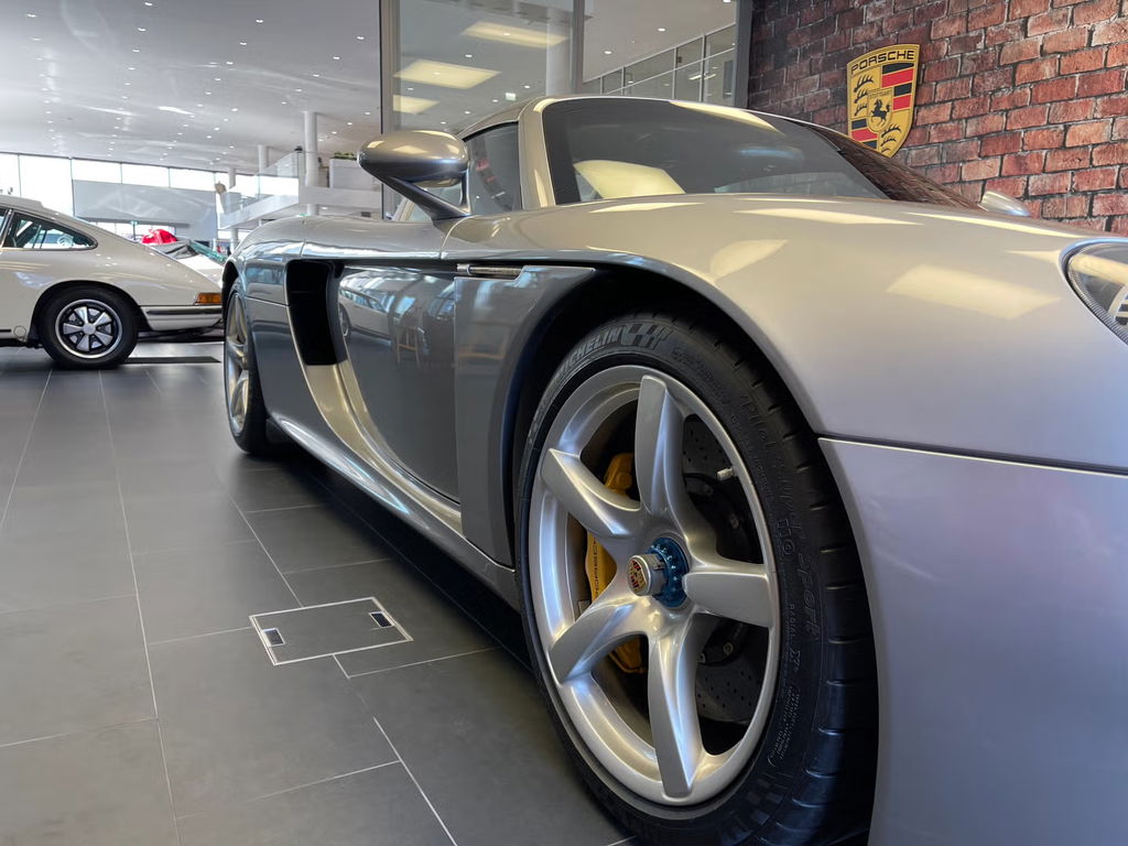 Porsche Carrera GT