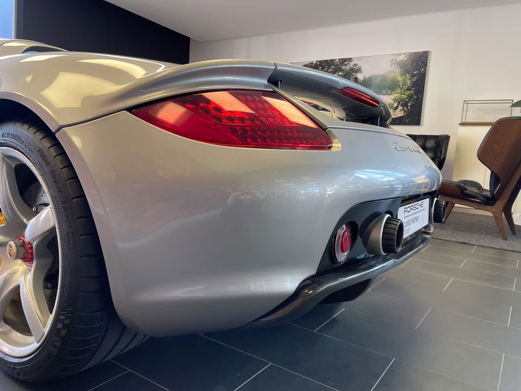 Porsche Carrera GT