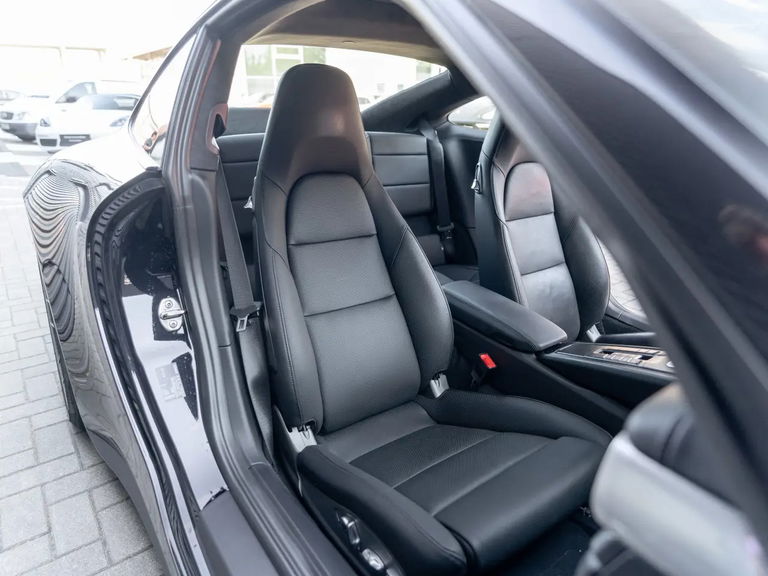 Porsche 991.2 Carrera 4 GTS